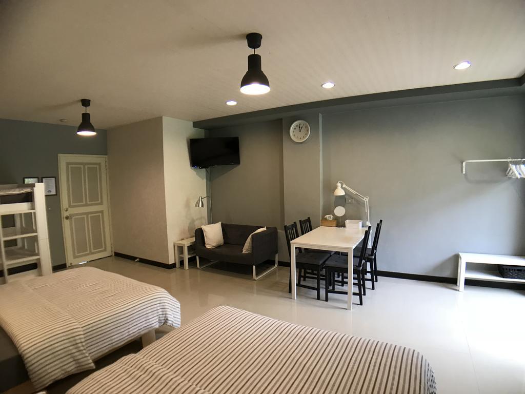 Dali Yi International Hostel Toucheng Quarto foto